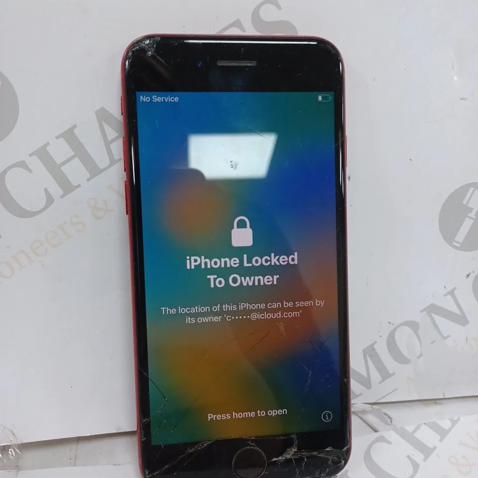 APPLE IPHONE 8 IN RED (LOCKED)