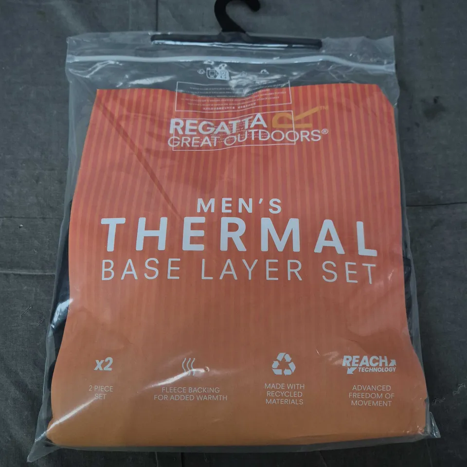 REGATTA GREAT OUTDOORS MEN'S THERMAL BASE LAYER SET – 2-PIECE, UK S