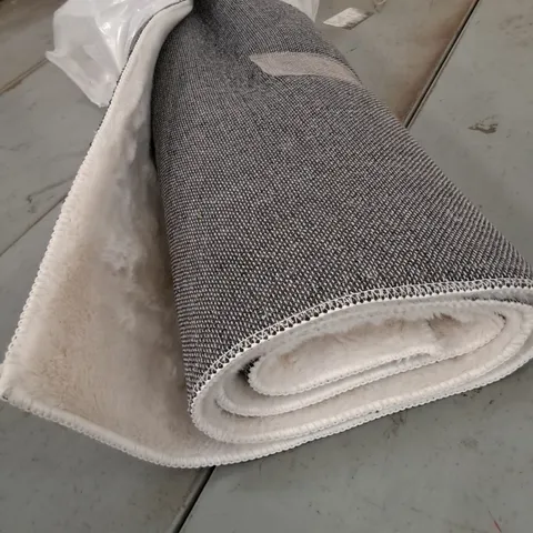 BRAND NEW PACO HOME CREAM SOFT RUG SIZE 80CM X 150CM