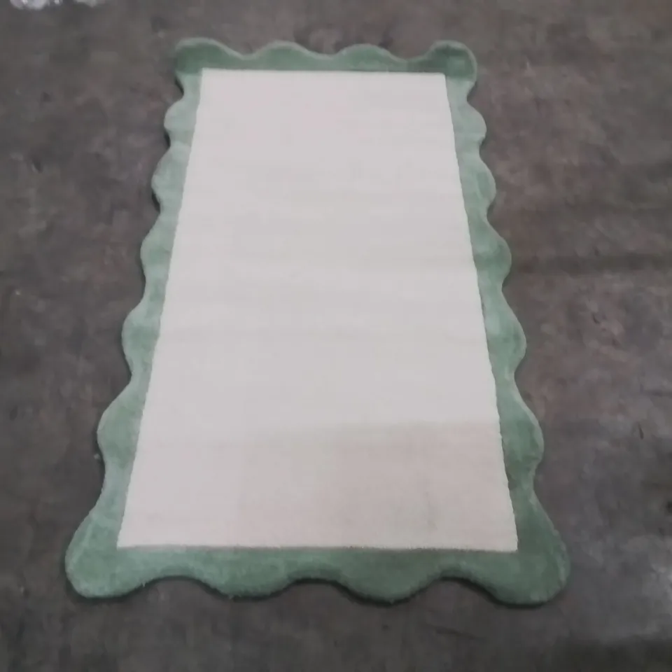 QUALITY DESIGNER AREA RUG - APPROXIMATELY 160X80CM