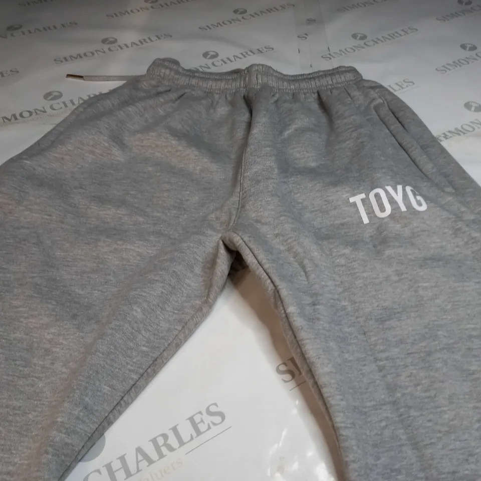 TOYG TRAINING SWEATPANTS IN GREY - LARGE