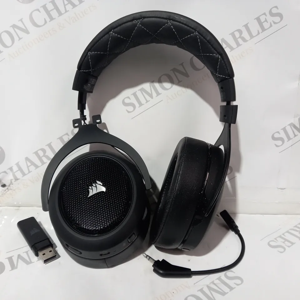BOXED CORSAIR HS70 PRO WIRELESS GAMING HEADSET FOR PC/PLAYSTATION 4