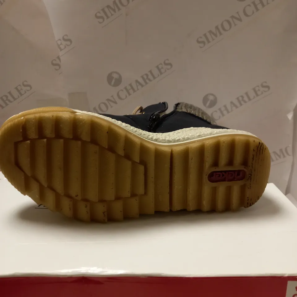 RIEKER LACE NAVY BOOT - SIZE 5