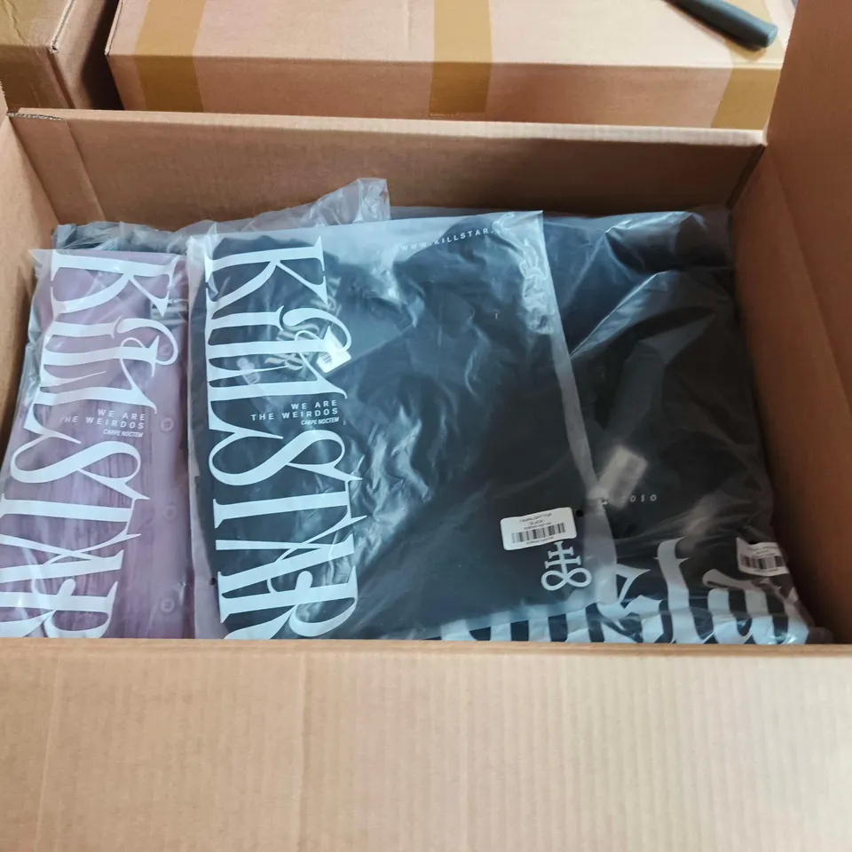 LOT OF APPROXIMATELY 40 BRAND NEW KILLSTAR CLOTHING ITEMS TO INCLUDE FALLEN LIGHT TOP, FAWNLIGHT TOP AND HAZEVIL CARDIGANS - VARIOUS SIZES
