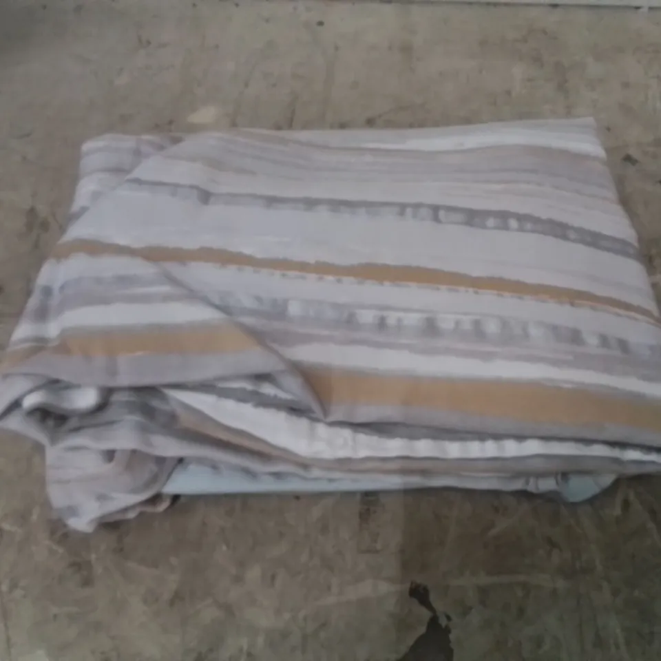 SERENA SATEEN 200 TC REVERSIBLE DUVET COVER