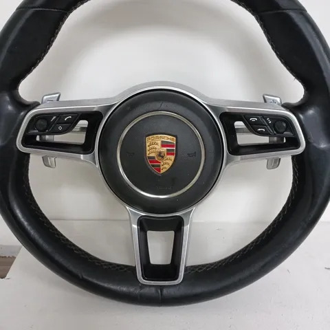 PORSCHE MACAN MULTIFUNCTION STEERING WHEEL WITH SHIFT PADLES HEATED 95B419732
