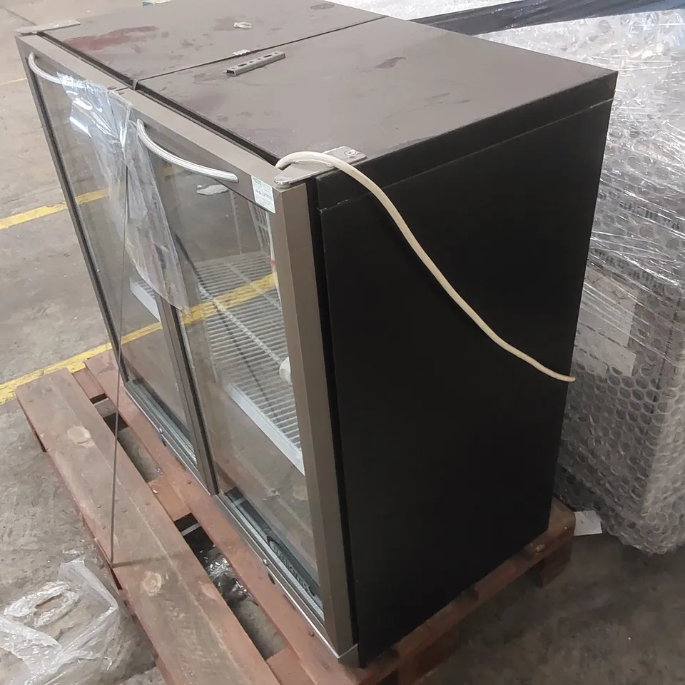 WILLIAMS COMMERCIAL DISPLAY BOTTLE COOLER