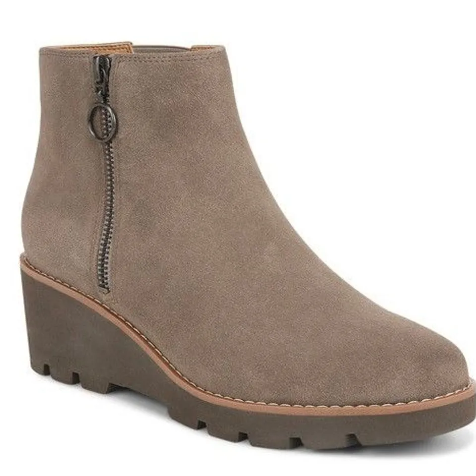 VIONIC ASTER HAZAL ZIP ANKLE BOOT COGNAC SIZE 3