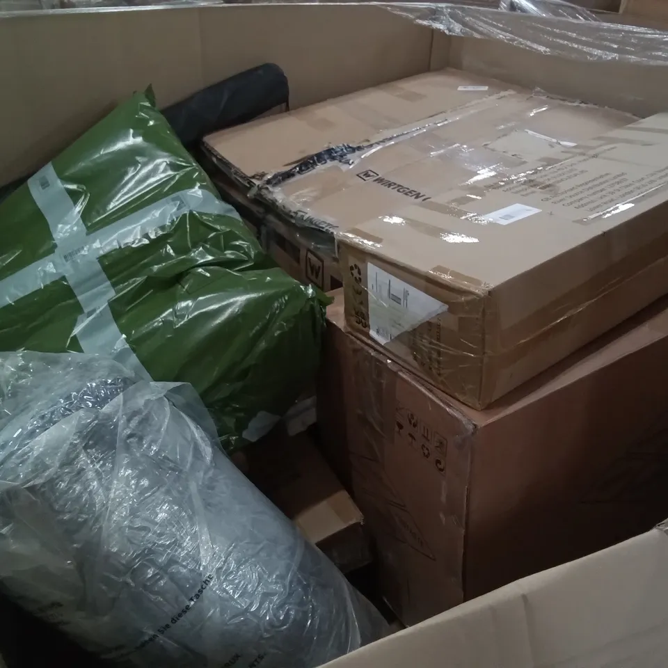 PALLET OF ASSORTED ITEMS INCLUDING FABIAN CLARKE PHOTO FRAMES, AMISGLASS CRYSTAL WIRE GLASS, DRIPEX BATHROOM MIRROR, INSTANT POT AIR FRYER, CLOTHES DRYING RACK