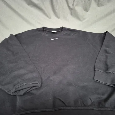 NIKE LOGO CASUAL SWEATSHIRT SIZE M 