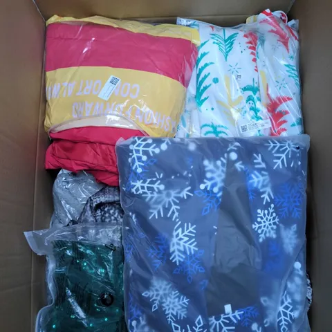 LARGE BOX OF APPROXIMATELY 25 ASSORTED CLOTHING ITEMS IN VARIOUS COLOURS, STYLES AND SIZES - COLLECTION ONLY