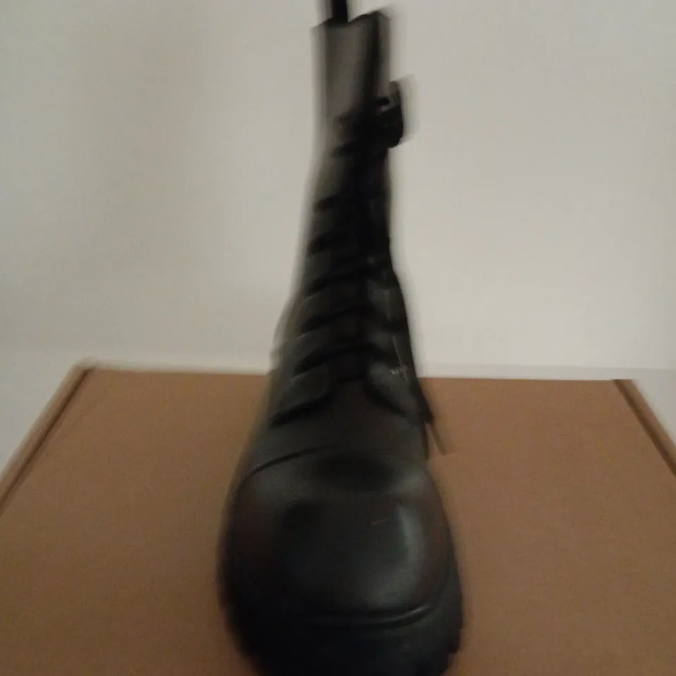 BOXED PAIR OF KOI GIMLI BLACK SQUARE TOE LACE UP BOOTS - SIZE 11