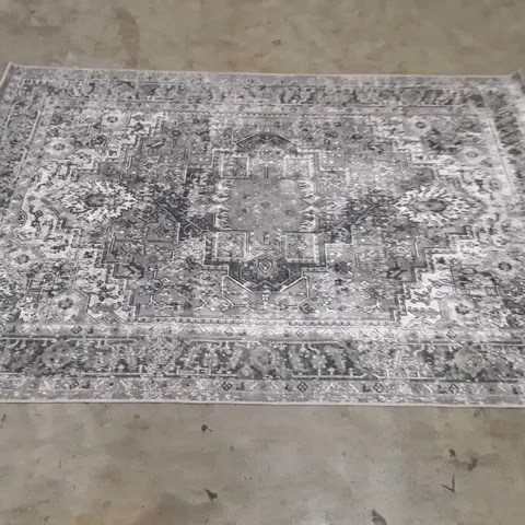 QUALITY DESIGNER AREA RUG // APPROX SIZE: 200 x 290cm