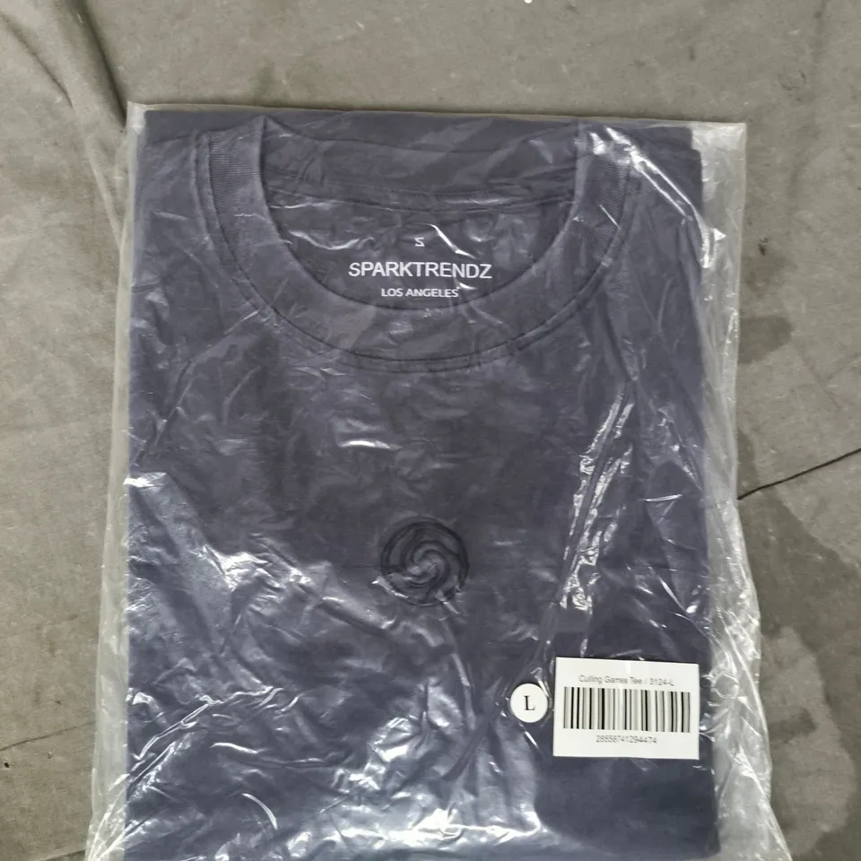 SPARKTRENDZ CULLING GAMES T-SHIRT IN NAVY SIZE LARGE