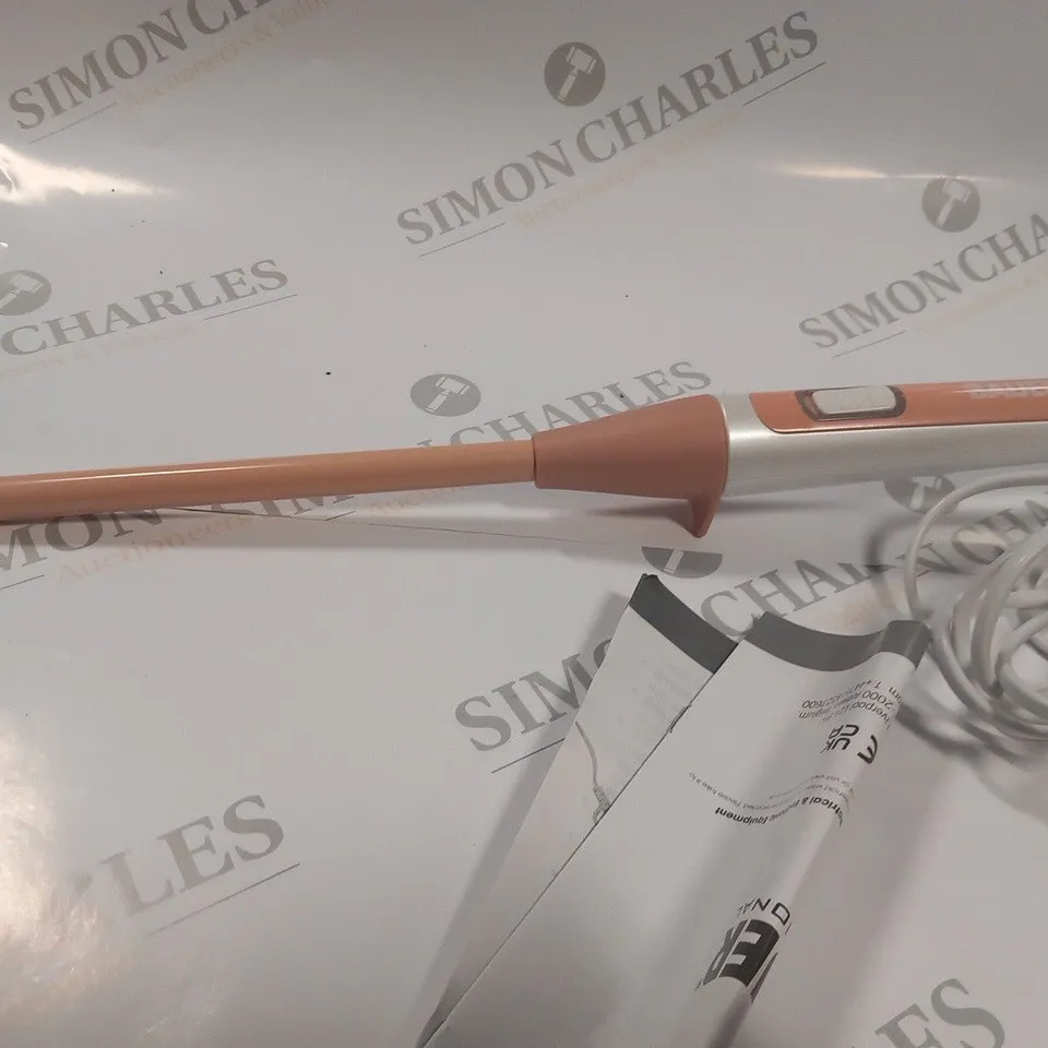 BOXED BAUER PROFESSIONAL RAPID HEAT CURLING WAND