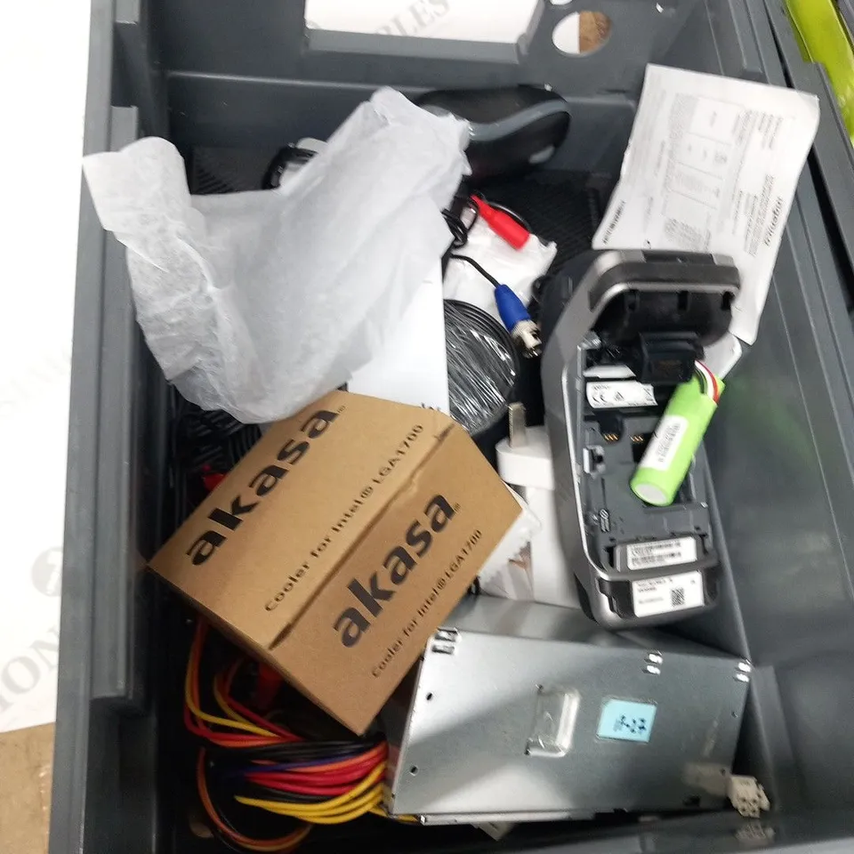 LARGE QUANTITY OF ASSORTED ELECTRICAL DEVICES AND ACCESSORIES TO INCLUDE; LOGITECH M185 MOUSE, INGENICO MOVE/500 AND BT HOME PHONE
