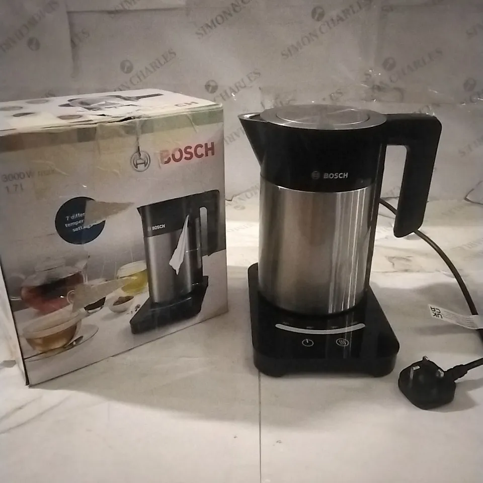 BOXED BOSCH CORDLESS ELECTRIC KETTLE 
