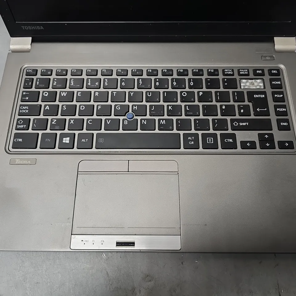TOSHIBA TECRA Z40-C LAPTOP 
