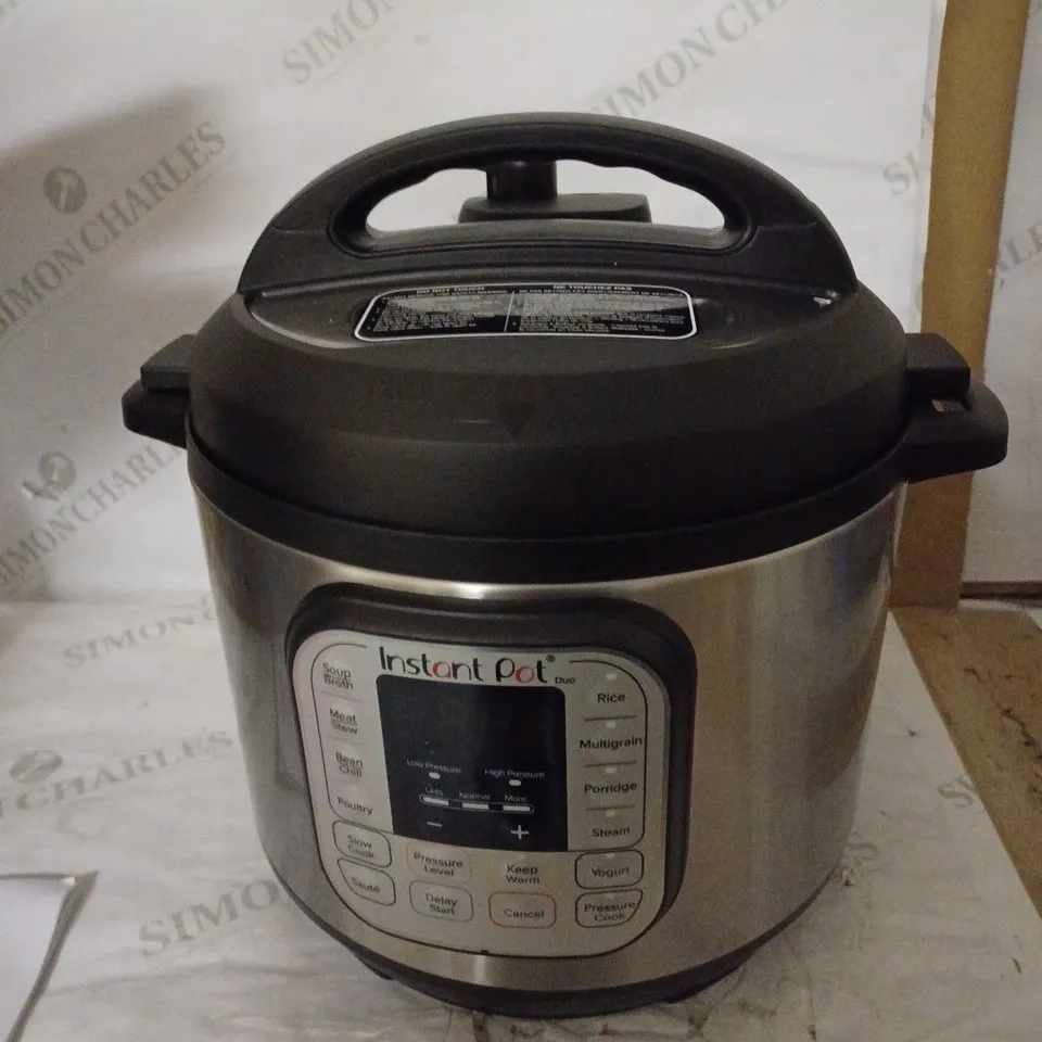 INSTANT POT DUO SMART PRESSURE COOKER