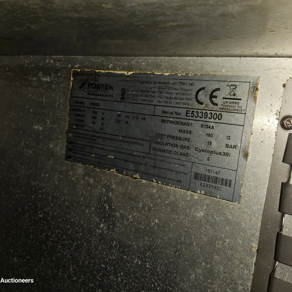 FOSTER COMMERCIAL UNDER COUNTER FRIDGE 