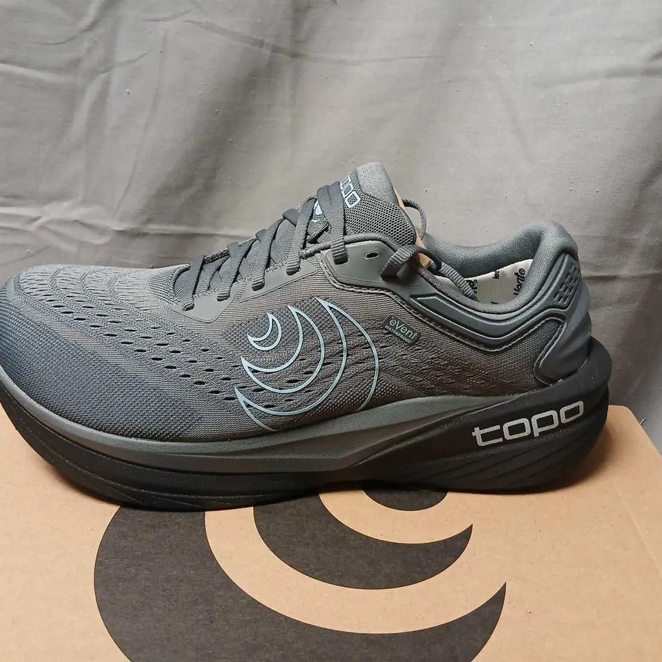 TOPO ATHLETIC PHANTOM 4 WP WOMEN'S RUNNING SHOES, GREY/BLUE SIZE 8