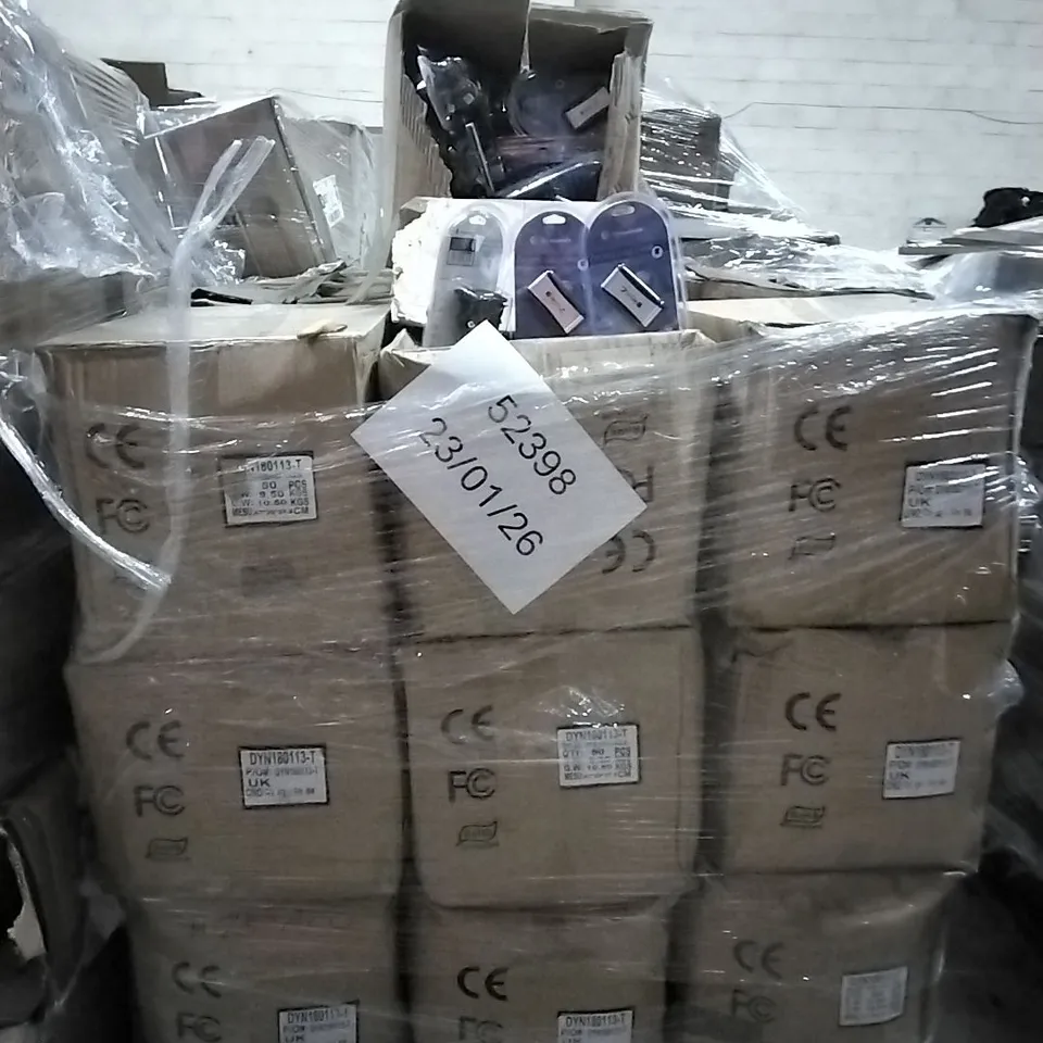 PALLET OF DYNAMODE 7 PORTS USB 2.0 HUB 