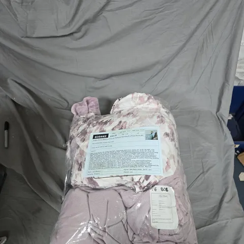 COZEE HOME VELVETSOFT ABSTRACT PRINT 4 PIECE DUVET SET – DUVET COVER + PILLOWCASES 