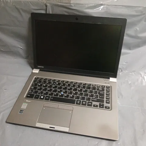 TOSHIBA TECRA Z40-B LAPTOP