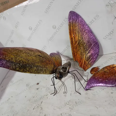 HOME2GARDEN LARGE GARDEN BUTTERFLY DECOR