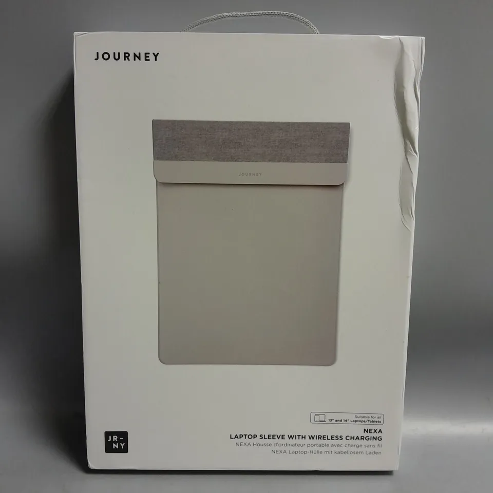 BOXED JOURNEY NEXA LAPTOP SLEEVE WITH WIRELESS CHARGING