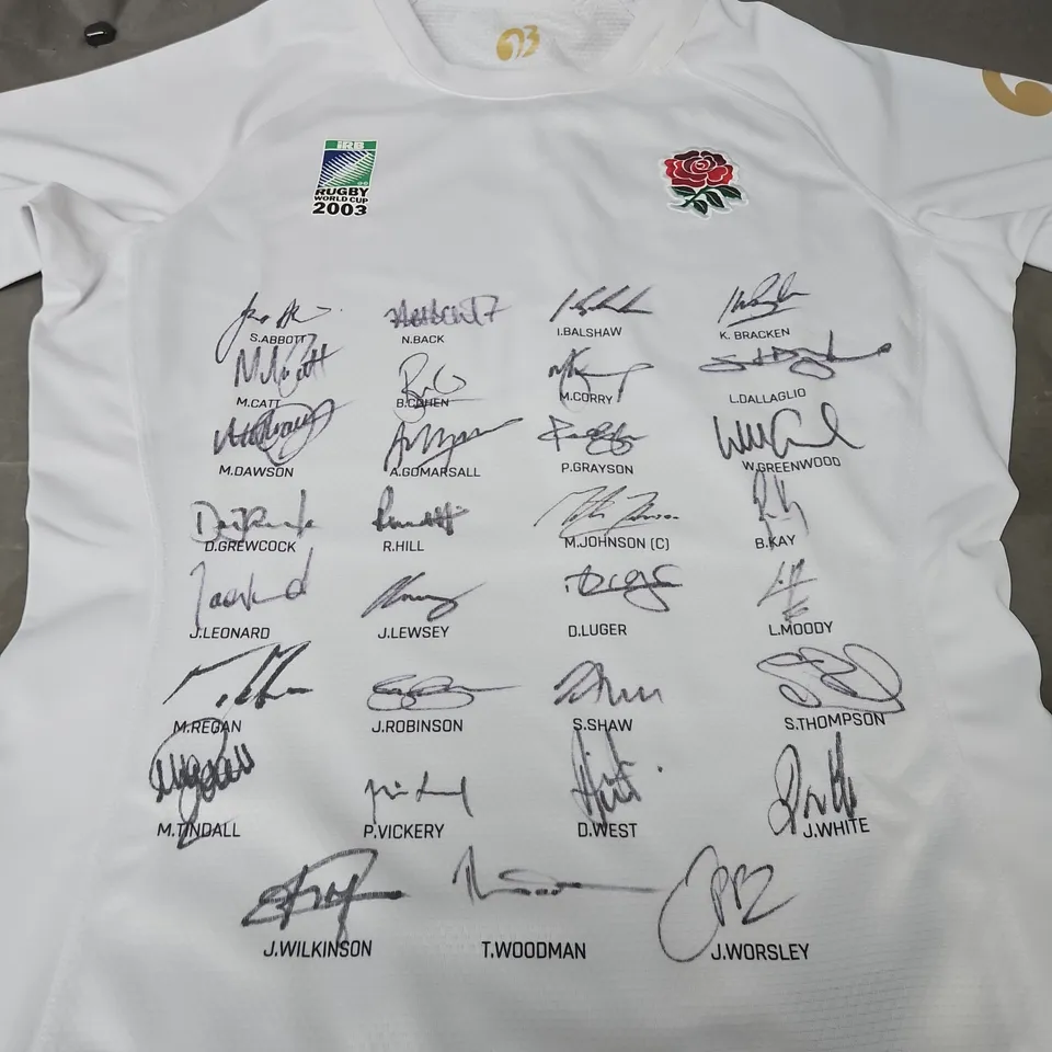 ENGLAND RUGBY WORLD CUP 2003 AUTOGRAPHED SHIRT - SIZE L