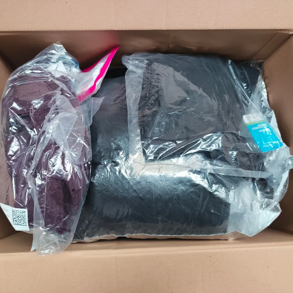 LARGE BOX OF APPROXIMATELY 25 ASSORTED CLOTHING ITEMS IN VARIOUS COLOURS, STYLES AND SIZES - COLLECTION ONLY