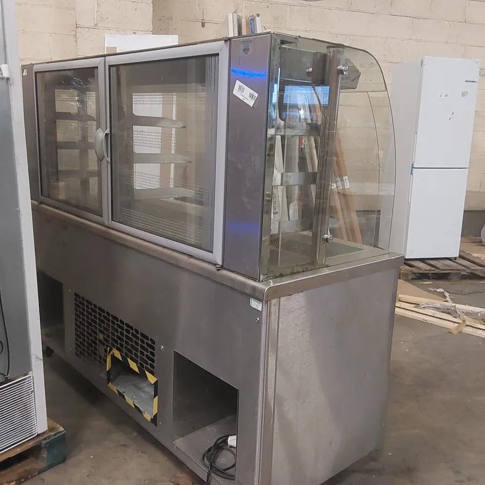 VICTOR COMMERCIAL FOOD DISPLAY CABINET