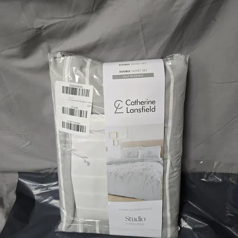 CATHERINE LANSFIELD MEADOWSWEET FLORAL DUVET COVER SET - WHITE FULLY REVERSIBLE DOUBLE