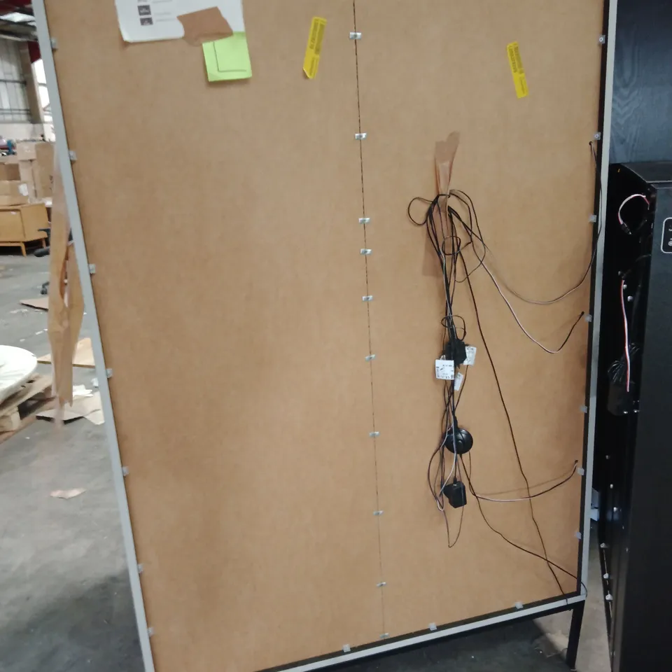 FREESTANDING CABINET WITH STRIPED WOOD FRONT PANEL