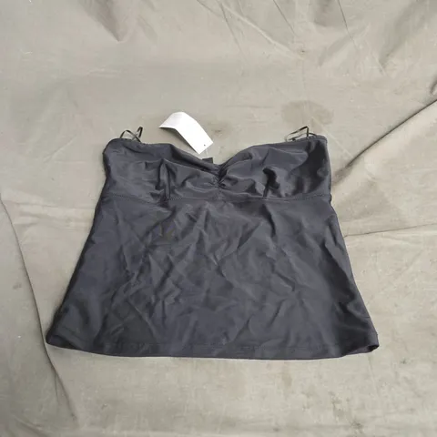 OUT FROM UNDER BANDEAU TOP IN BLACK SIZE M