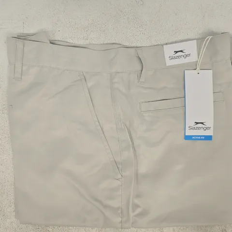 SLAZENGER ACTIVE FIT GOLF SHORTS IN GREY SIZE 34