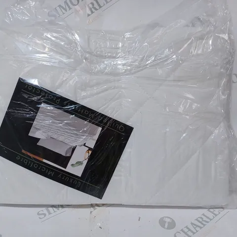UNBRANDED LUXURY QUILTED MATTRESS PROTECTOR