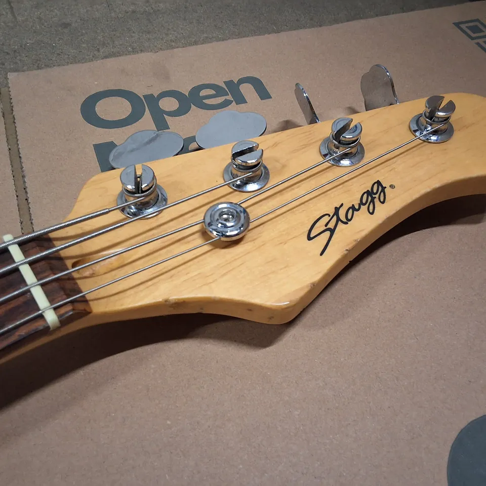 STAGG BASS GUITAR SUNBURST