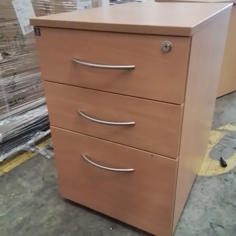 3 DRAW OFFICE FILLING CABINET 