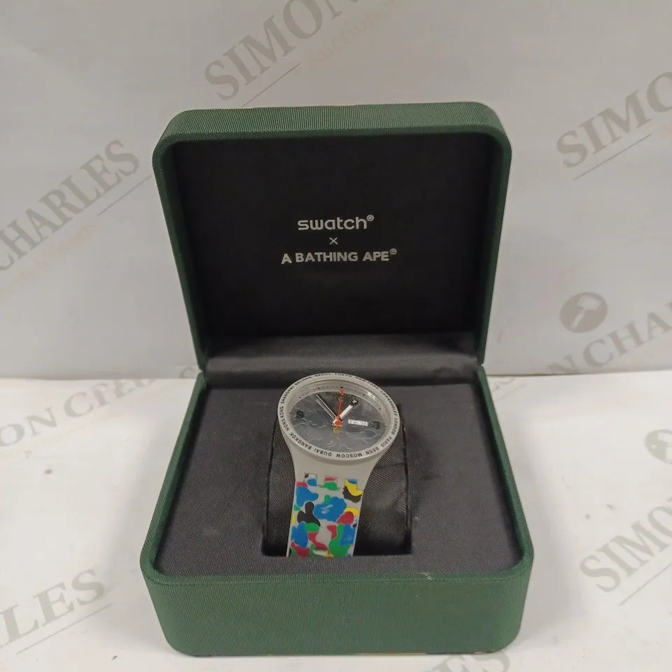 SWATCH X A BATHING APE WATCH WITH CASE