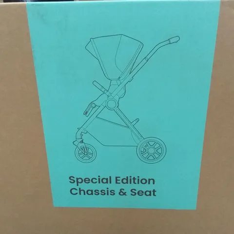 BOXED SILVER CROSS SPECIAL EDITION REEF 2 STROLLER - FRAPPE (1 BOX)