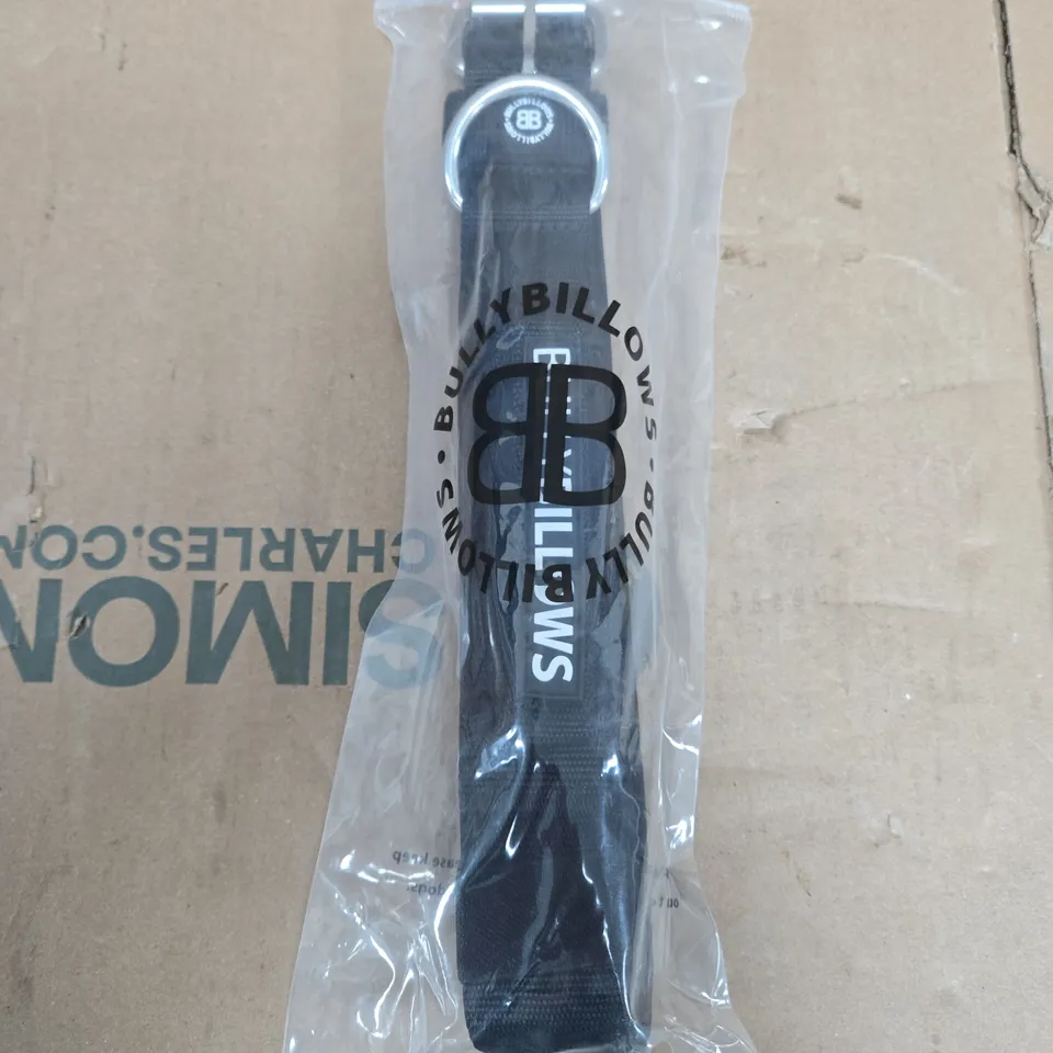 BULLYBILLOWS 4CM NYLON DOG COLLAR WITH HANDLE IN BLACK - LARGE