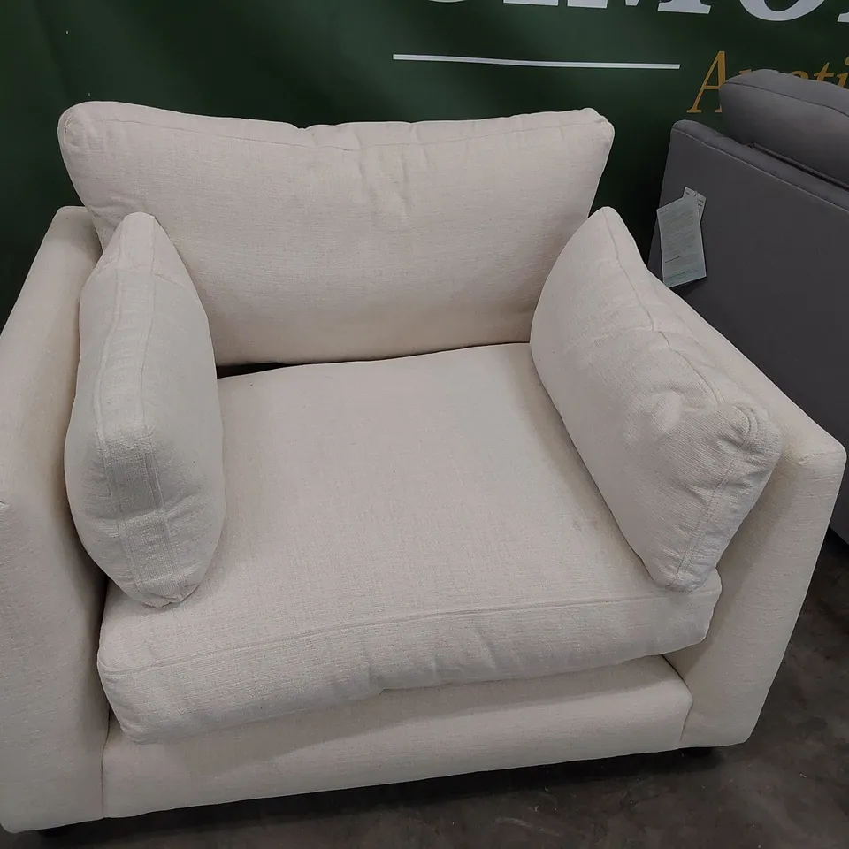 QUALITY BRITISH DESIGNER LOUNGE Co. SNUGGLER CHAIR CREAM FABRIC 