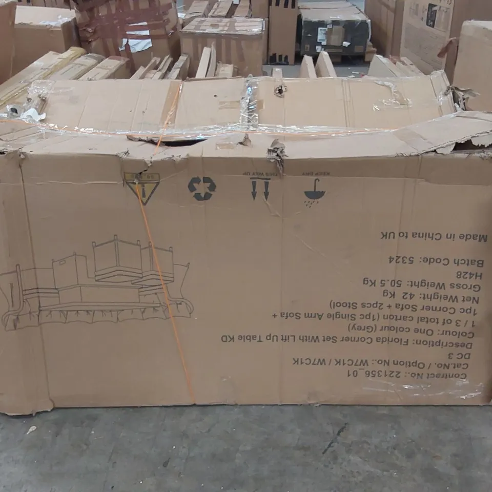 BOXED FLORIDA RATTAN OUTDOOR CORNER SOFA SET // ITEM MISSING TABLE, ONE BOX ONLY. OTHER PARTS MAY BE MISSING (1 BOX)