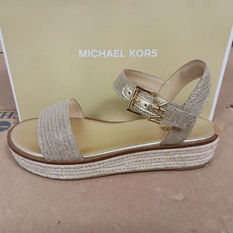 BOXED PAIR OF MICHAEL KORS GLITTER CHAIN MESH SHOES - US 7.5M