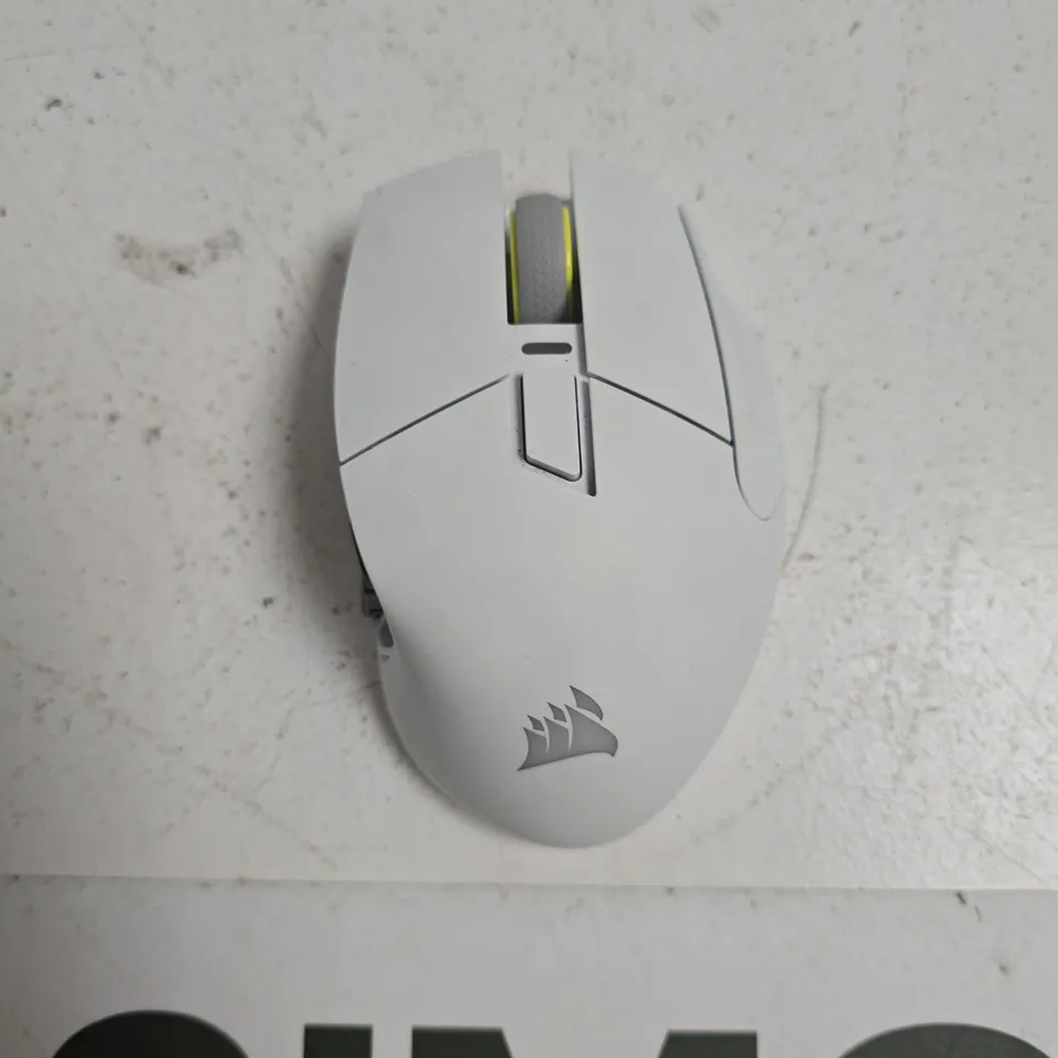 CORSAIR GAMING MOUSE – WHITE 