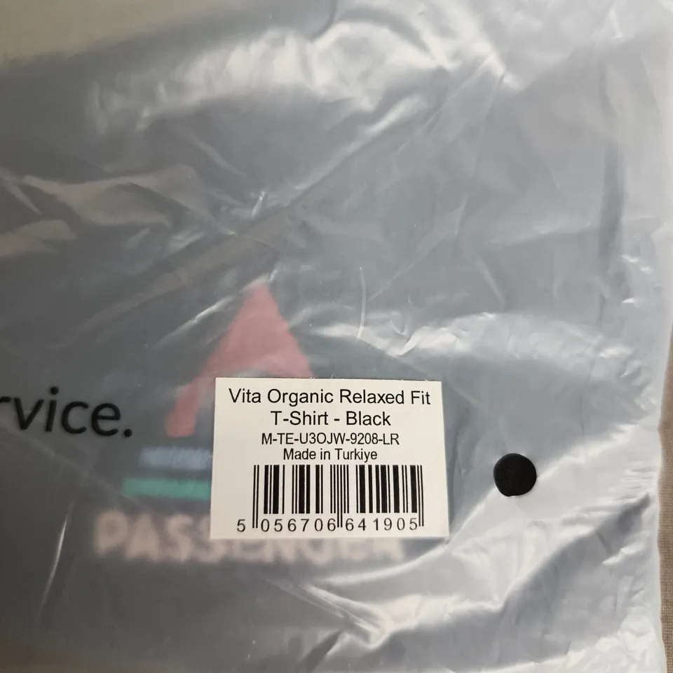 PASSENGER VITA ORGANIC RELAXED FIT T-SHIRT – BLACK, SIZE M (M-TE-U30JW-9208-LR)