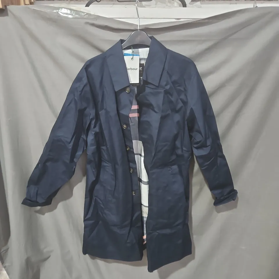 BARBOUR NAVY WATERPROOF JACKET – SIZE M (MEN'S)