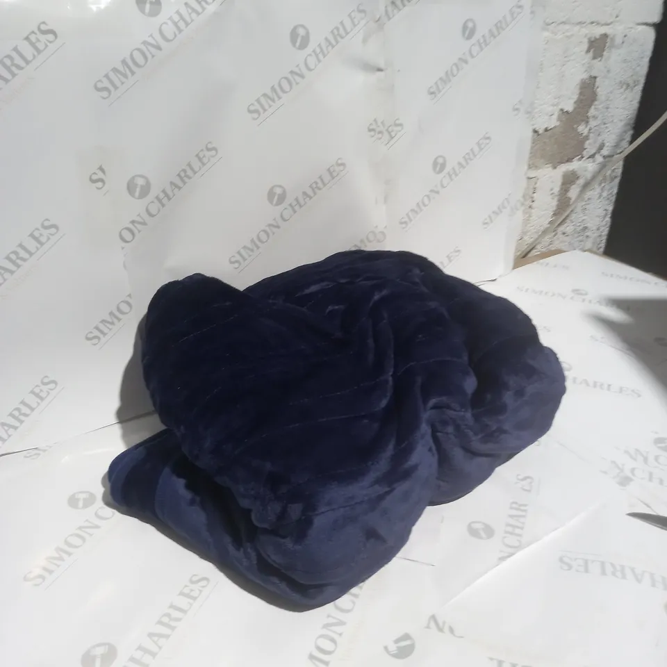 COZEE HOME HEATED PLUSH WEARABLE TV BLANKET IN NAVY